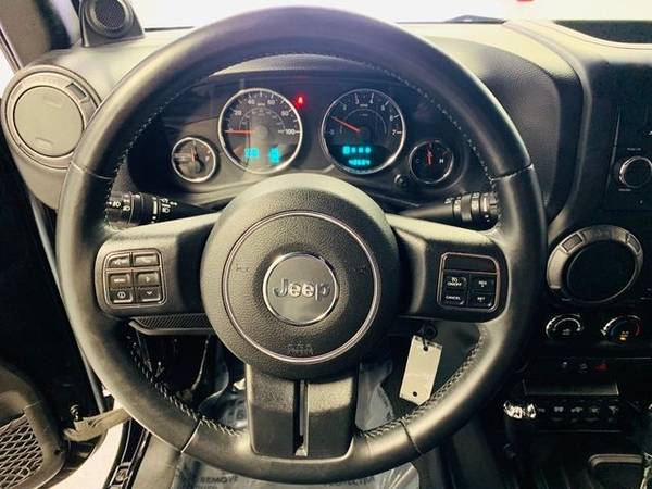 2014 Jeep Wrangler Unlimited 4WD 4dr Sport *GUARANTEED CREDIT... for sale in Streamwood, IL – photo 21