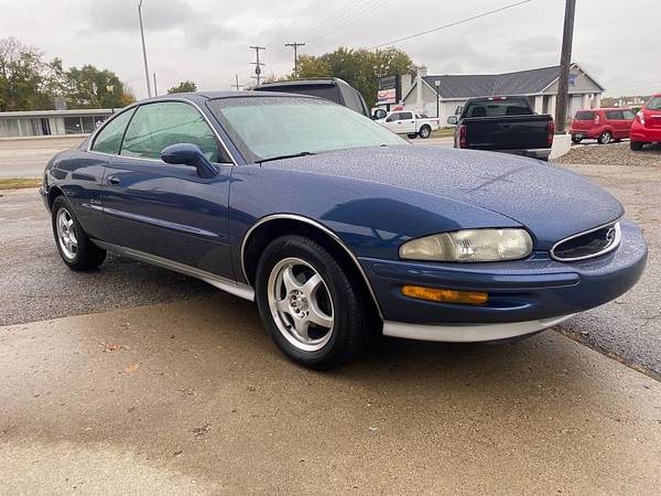 1995 Buick Riviera Coupe - - by dealer - vehicle for sale in Wyoming , MI – photo 7