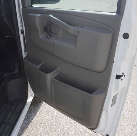 2016 Chevrolet Express 3500 Cargo Extended - - by for sale in New haven, IN – photo 18