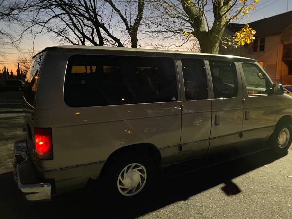 2002 Ford E150 Traveler Van - cars & trucks - by owner - vehicle... for sale in Bloomfield, NJ – photo 8