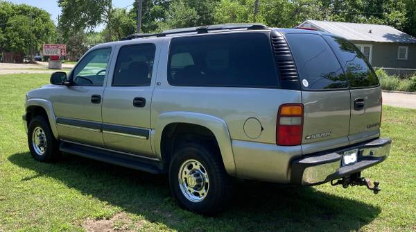 2003 Chevy 3/4 ton Suburban for sale in Austin, TX – photo 3