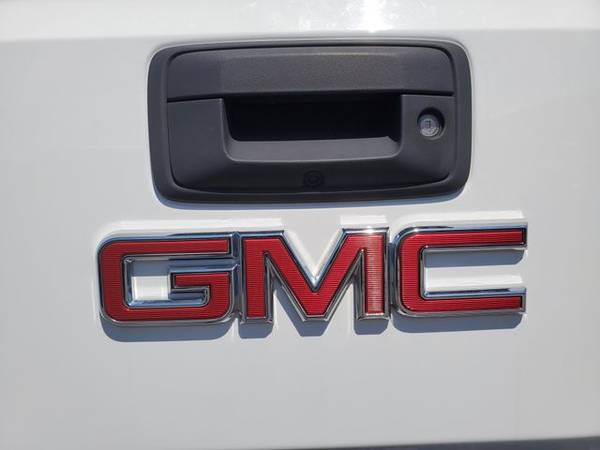 2015 GMC Sierra 2500 HD Crew Cab 4WD SLT Pickup 4D 6 1/2 ft Trades Wel for sale in Harrisonville, MO – photo 21