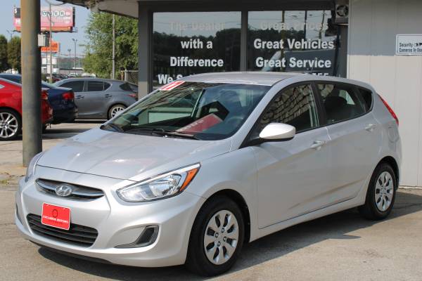 2017 Hyundai Accent SE 4dr Hatchback, Only 64k, One Owner, Clean -... for sale in Omaha, NE – photo 4