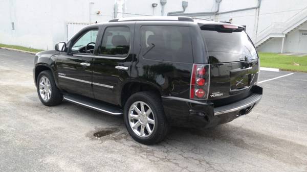 2013 GMC YUKON DENALI***SALE***BAD CREDIT APPROVED + LOW PAYMENTS!!!!! for sale in HALLANDALE BEACH, FL – photo 5