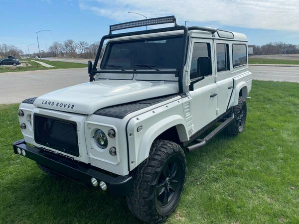 1985 Land Rover Defender 110 Automatic - cars & trucks - by owner -... for sale in Fredonia, KS – photo 2