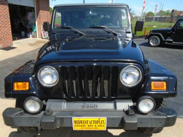 2002 Wrangler Sahara 93k, 2 Owner, Auto Cold AC Cruise an easy 10 for sale in Maplewood, MO – photo 7