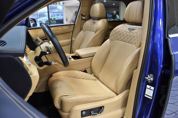 2017 Bentley Bentayga W12 First Edition - cars & trucks - by dealer... for sale in Cuyahoga Falls, OH – photo 3