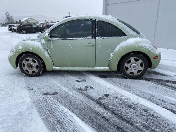 2001 VW Volkswagen Beetle GLS hatchback Green (Light) - cars & for sale in Klamath Falls, OR – photo 4