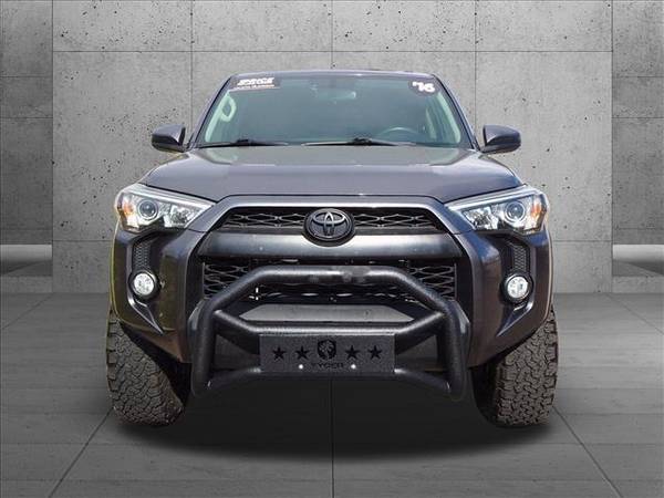 2016 Toyota 4Runner SR5 4x4 4WD Four Wheel Drive SKU: G5276789 - cars for sale in Englewood, CO – photo 11