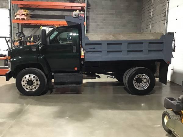 Chevy 6500 Series - cars & trucks - by owner - vehicle automotive sale for sale in Jermyn, PA