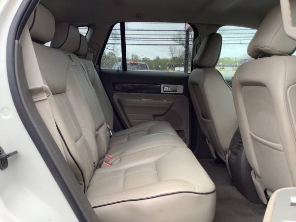 Great Price! 2009 Lincoln MKX! Loaded! - - by dealer for sale in Ortonville, OH – photo 18