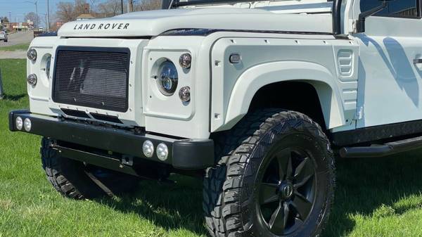 1985 Land Rover Defender 110 Automatic - cars & trucks - by owner -... for sale in Fredonia, KS – photo 8