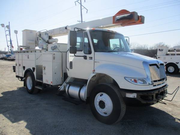 2013 International 4300 50 Reach Bucket Truck - - by for sale in Kansas City, MO – photo 3