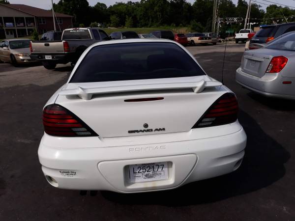 2004 Pontiac Grand AM - cars & trucks - by dealer - vehicle... for sale in Bloomington, IN – photo 5