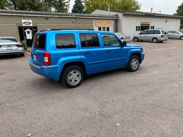 2008 Jeep Patriot Sport 4WD (Bargain) - cars & trucks - by dealer -... for sale in Sioux Falls, SD – photo 5