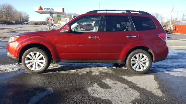 2011 SUBARU FORESTER PREMIUM: 1 OWNER, 0 ACCIDENTS, 6 MONTH... for sale in Remsen, NY – photo 2