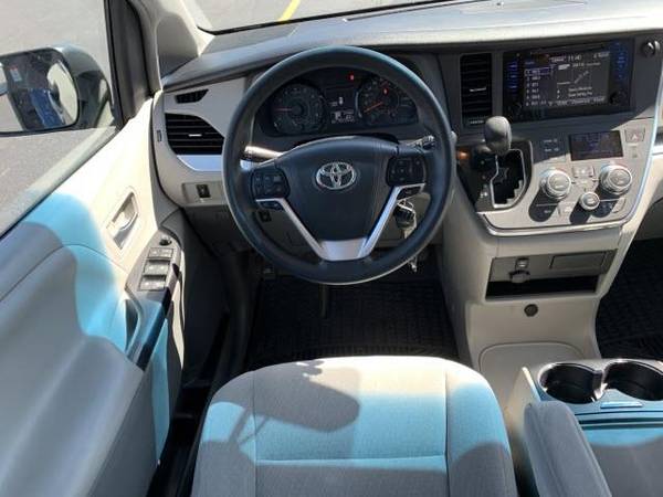 2015 Toyota Sienna LE - mini-van - - by dealer for sale in Cincinnati, KY – photo 13