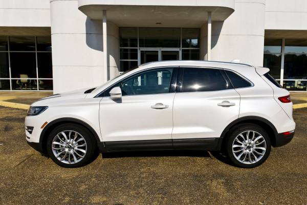 2017 Lincoln MKC Reserve suv White - - by dealer for sale in Camden, AR – photo 3