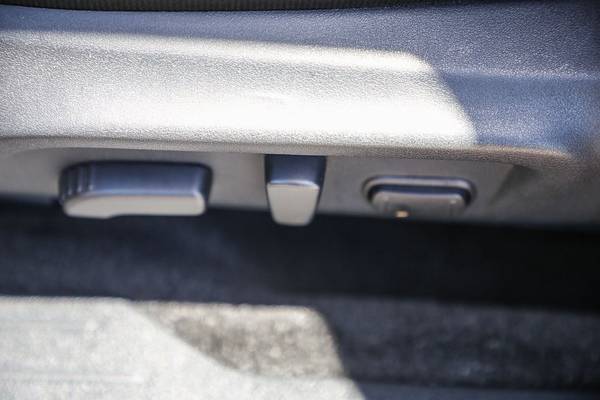 2015 Subaru Outback 2 5i suv Carbide Gray Metallic for sale in Livermore, CA – photo 19