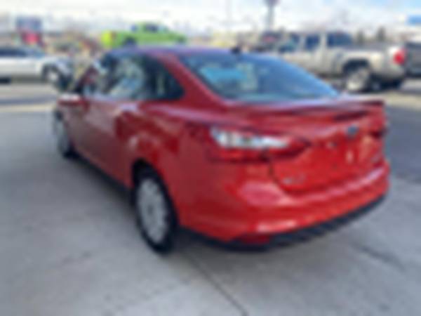 2014 FORD FOCUS SE - sedan - cars & trucks - by dealer - vehicle... for sale in Rapid City, SD – photo 4
