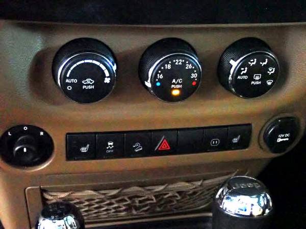 2011 Jeep Wrangler Unlimited - - by dealer - vehicle for sale in Gretna, IA – photo 20