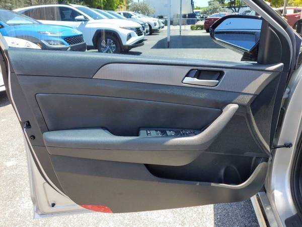 2018 Hyundai Sonata Sport - - by dealer - vehicle for sale in Delray Beach, FL – photo 18