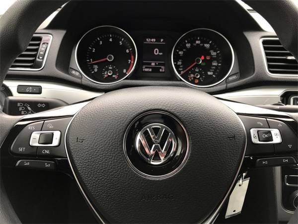 2017 VW Volkswagen Passat 1.8T S sedan Pearl Black for sale in Longmont, CO – photo 18