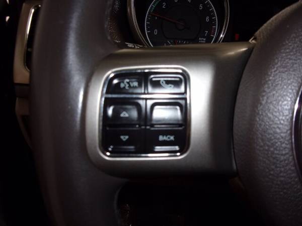 2012 Jeep Grand Cherokee Laredo - - by dealer for sale in Moriarty, NM – photo 20