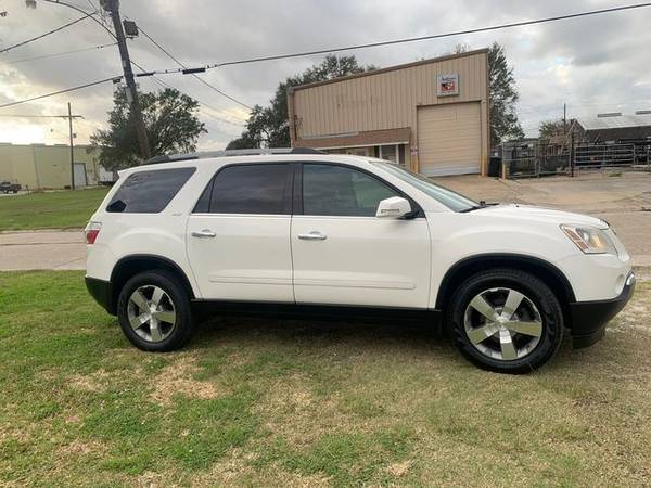 2012 GMC Acadia Must See - cars & trucks - by dealer - vehicle... for sale in Kenner, LA – photo 3
