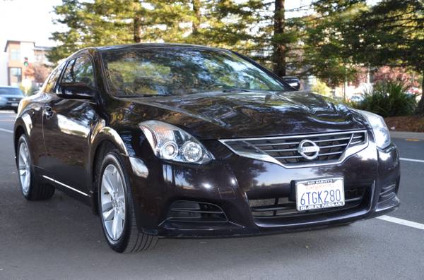 2011 NISSAN ALTIMA 2.5 S *** ONE OWNER *** COUPE *** CLEAN CARFAX *** for sale in Belmont, CA