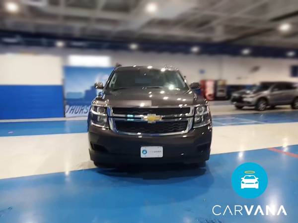 2018 Chevy Chevrolet Suburban LT Sport Utility 4D suv Gray - FINANCE... for sale in Manchester, NH – photo 17