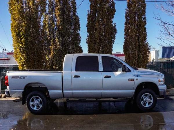 2008 Dodge Ram 2500 4WD Mega Cab 160.5 SXT - cars & trucks - by... for sale in Reno, OR – photo 3