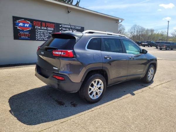 2015 JEEP CHEROKEE LATITUDE - - by dealer - vehicle for sale in Barberton, PA – photo 6