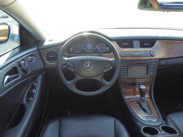 2006 MERCEDES-BENZ CLS-CLASS 4DR SDN 5.0L with Single red rear fog... for sale in Phoenix, AZ – photo 20