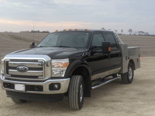 2013 Ford F-250 Super Duty XLT Pickup 4D for sale in Dodgeville, WI – photo 2