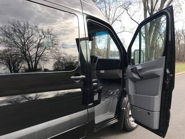 2014 Mercedes-Benz Sprinter 2500 Passenger - Financing Available! -... for sale in Morrisville, PA – photo 15
