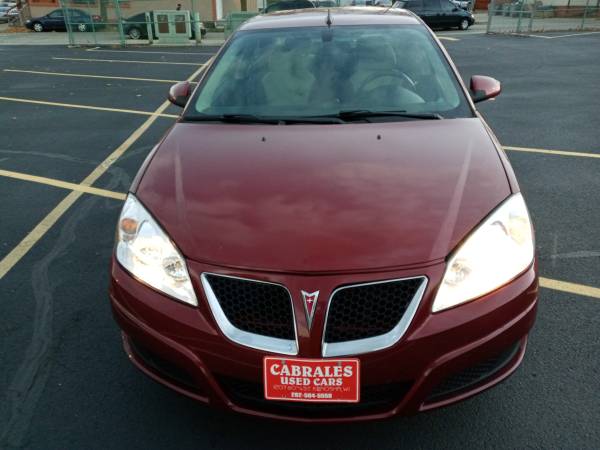 2010 Pontiac G6 4-cylinder - cars & trucks - by owner - vehicle... for sale in milwaukee, WI – photo 4