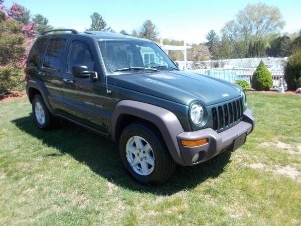 JEEP LOW MILES LIBERTY 4X4 2003 105 K MILES - - by for sale in Middleton, MA – photo 2