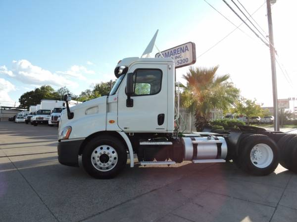 2011 FREIGHTLINER CASCADIA DAYCAB DD13 with for sale in Grand Prairie, TX – photo 22