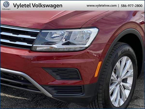 2019 Volkswagen Tiguan SUV 2 0T S 4MOTION - Volkswagen Cardinal Red for sale in Sterling Heights, MI – photo 6