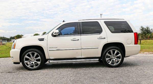 2011 Cadillac ESCALADE LOADED LOTS OF SERVICE RECORDS NAVI - cars &... for sale in Sarasota, FL – photo 2