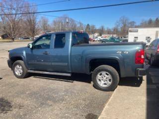 2010 Chevrolet Silverado extended cab 4x4 - - by for sale in North Collins, NY – photo 4