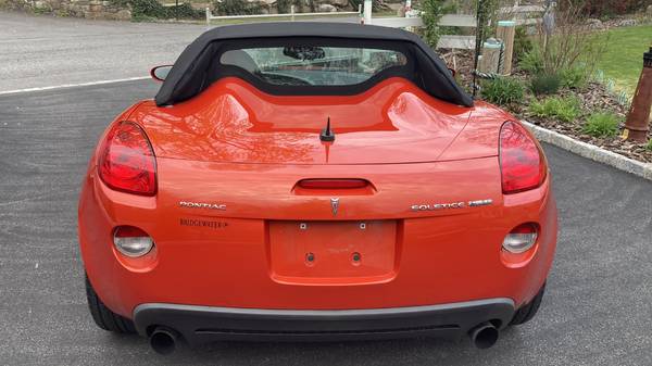 2008 Pontiac Solstice GXP - Low Miles ! for sale in Bronxville, NY – photo 4