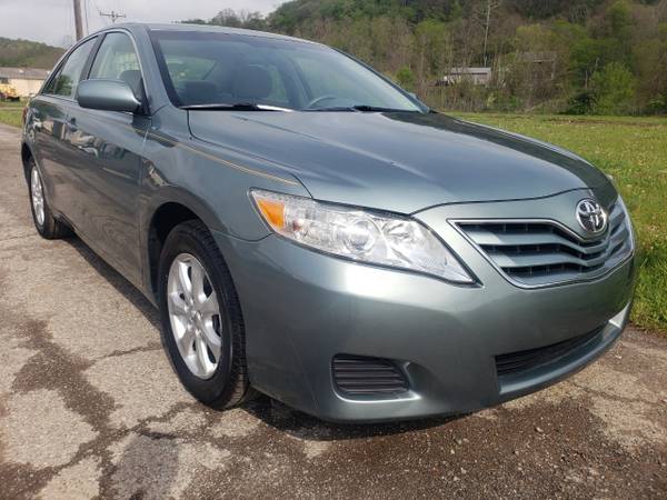 2011 Toyota Camry Sedan I4 Manual LE - - by dealer for sale in Darlington, PA – photo 5