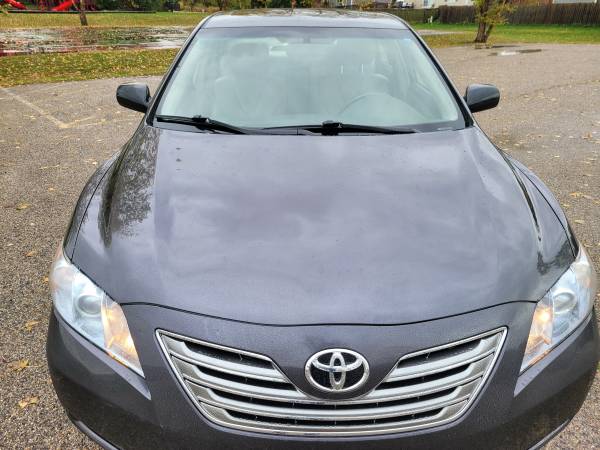 2008 Toyota Camry XLE HYBRID - cars & trucks - by owner - vehicle... for sale in Woodstock, IL – photo 6