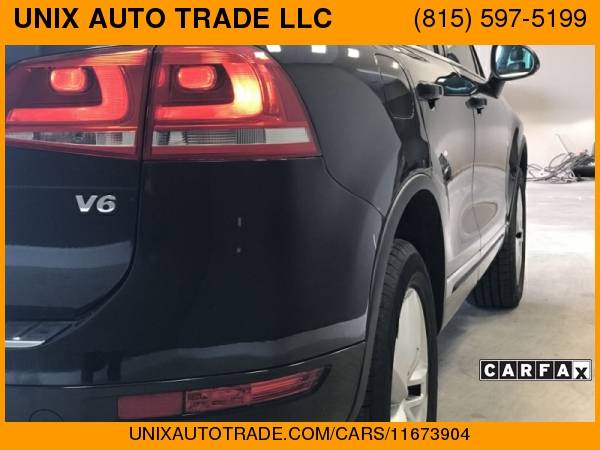 2013 VOLKSWAGEN TOUAREG V6 for sale in Sleepy Hollow, IL – photo 10