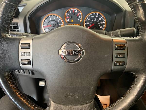 2010 Nissan Titan! 4WD! One Owner! Rust Free! Htd Lthr! Premium Sound! for sale in Suamico, WI – photo 14