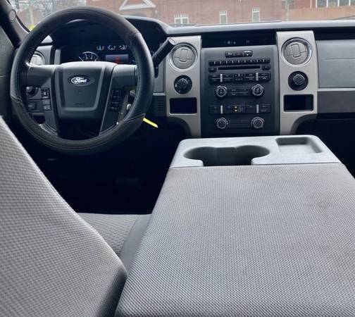 2012 Ford F-150 SUPERCREW - - by dealer - vehicle for sale in Grayslake, IL – photo 13