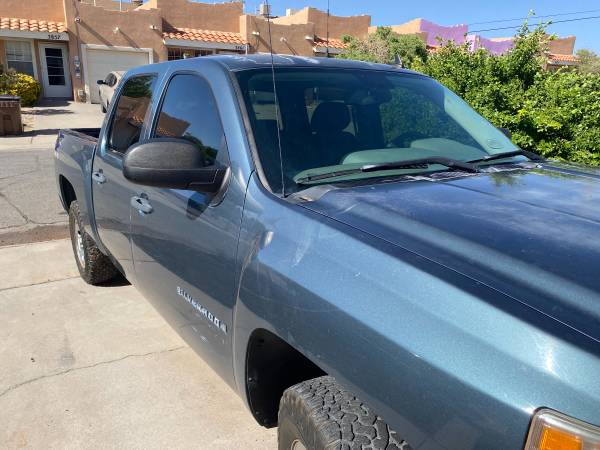 2008 Chevy 1500 v8 4x4 Crew cab for sale in Las Cruces, NM – photo 2