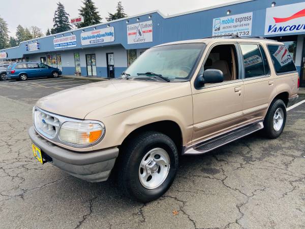 1999 Ford Explorer // 4x4 // MUST GO - cars & trucks - by dealer -... for sale in Vancouver, OR – photo 9